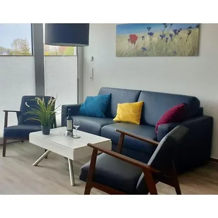 De Luette Modern Retreat * Glowe