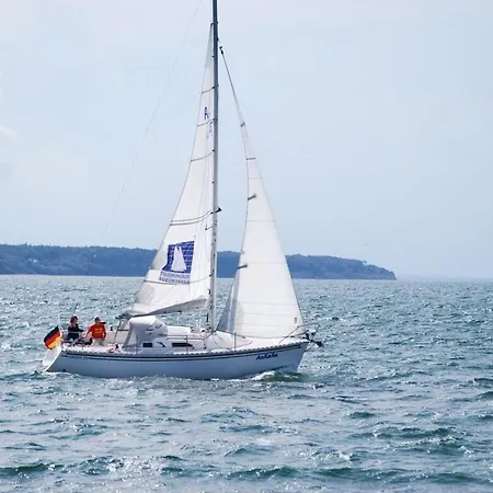 De Luette Modern Retreat