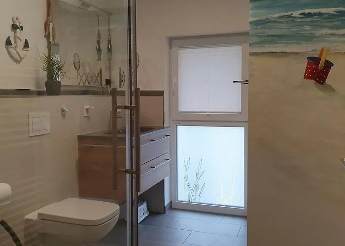 Casa de Férias De Luette Modern Retreat Glowe