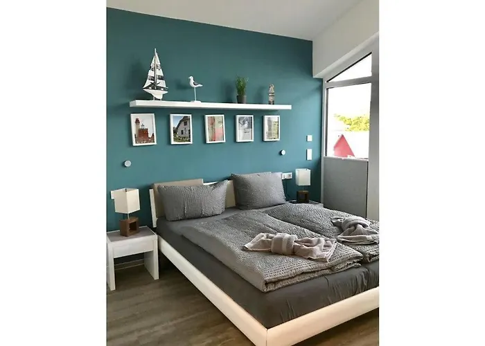 De Luette Modern Retreat * Glowe